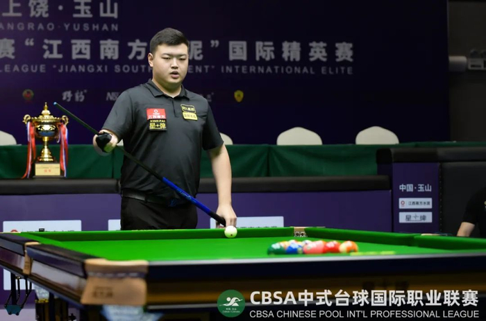 在对阵加的 在对阵加的